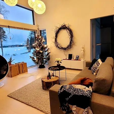Moderni Talo Rannalla Willa Kuusamo